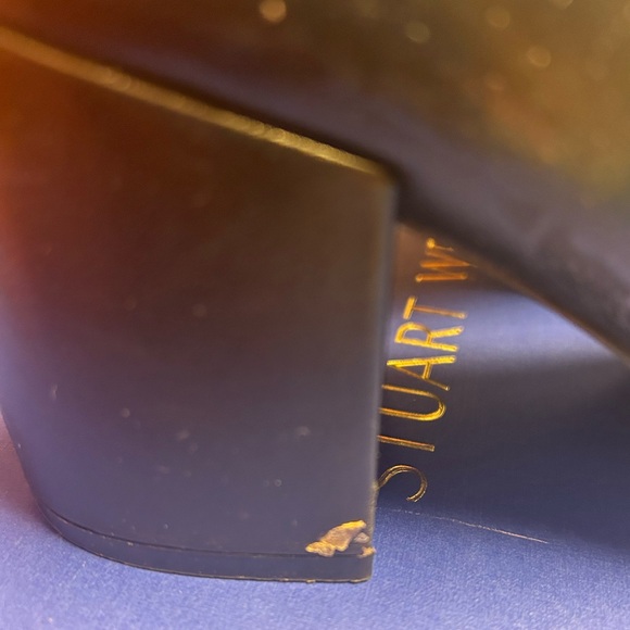 Stylish Stuart Weitzman boots - Picture 11 of 11